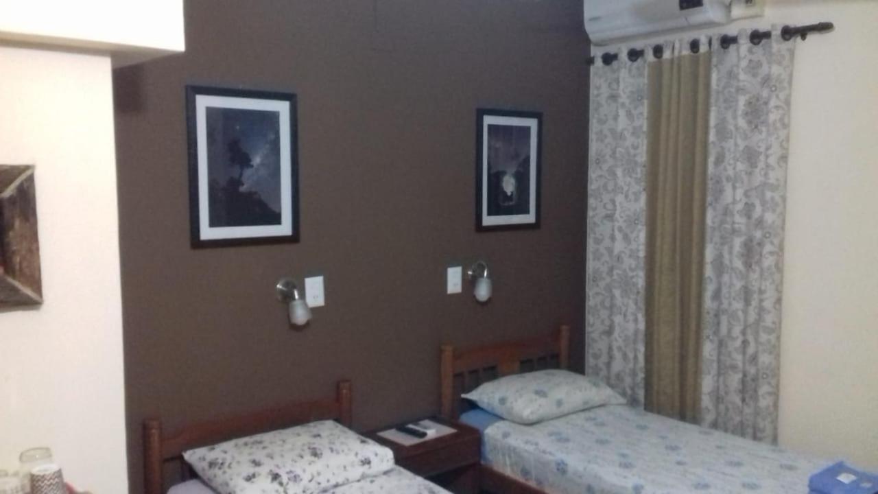 Hospedaje Los Vencejos Puerto Iguazú Zewnętrze zdjęcie